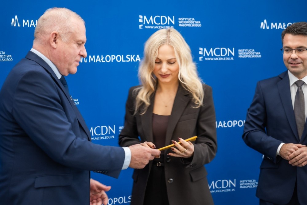 Gmina Liszki przystąpiła do Małopolskiego Systemu Wspierania Transformacji Cyfrowej Szkół